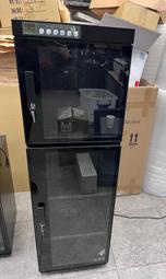 【尚典中古家具】防潮家 215公升電子防潮箱 中古-二手-防潮箱-電子防潮箱-乾燥除濕箱-防潮機