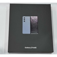 Samsung Z Fold 5 box