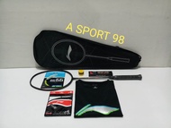 RAKET BADMINTON  LINING SUPERLITE MAX 9 BLACK