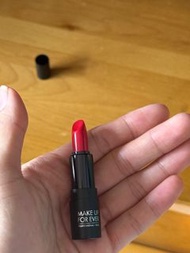 MUF唇膏 Kiss me 眼睫毛膏 innisfree 光影粉