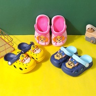 Paw Patrol Children's Hole Shoes Men and Women Baby Baotou Beach Shoes Sandals and Slippers Cartoon