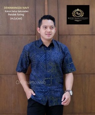 DEWAWANGSA BIRU DONGKER KEMEJA BATIK PRIA LENGAN PENDEK KAIN KATUN HALUS FULL FURING