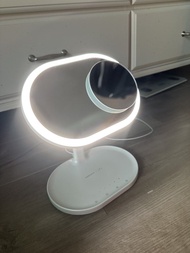 MOMAX 化妝鏡連無線充電及藍牙喇叭