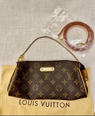 絕版款非常新⭐️Louis Vuitton Monogram Eva Handbag  💯% Authentic #M95567 with : shoulder strap , dust bag  ,