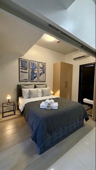 Modern Central 1BR Apt - Prime City of BGC, Manila
