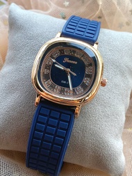 นาฬิกาแบรนด์ GENEVA งานแท้ นาฬิกาผู้หญิง สายซิลิโคนอย่างดี มี