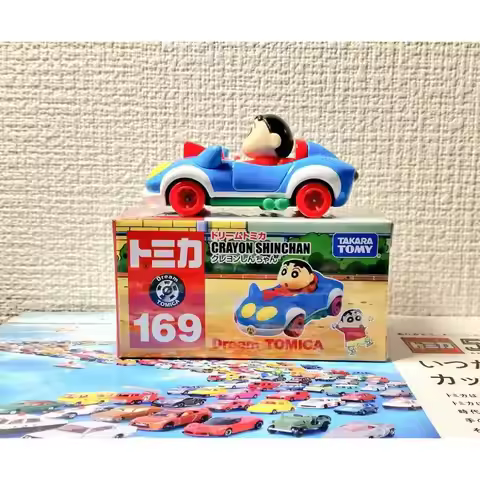 Takara Tomy Tomica Dream Tomica No. 169 Crayon Shin-chan Mini Car Alloy Car Diecast Model Replica Se
