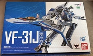 Bandai DX 超合金 VF-31J 疾風機 Siegfried