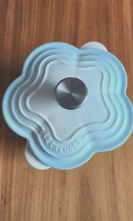 Le Creuset powder blue pb rare item