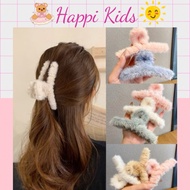 Cute furry crab claw clip 11cm