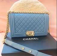 Chanel Boy 25  calfskin 😍😍