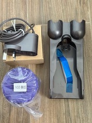 Dyson V10 充電器、掛座、過濾器一套3件