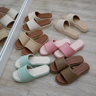 Brand​Rabbit In Front Of The Shop 390.- Corly Model Size 3 cm Recommended To Add A Very Small 36-22.