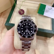 Rolex Submariner No Date Watch