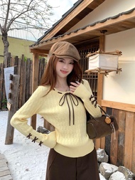 Women's Twist Bow Knot Solid Color Knit Sweater - Round Neck