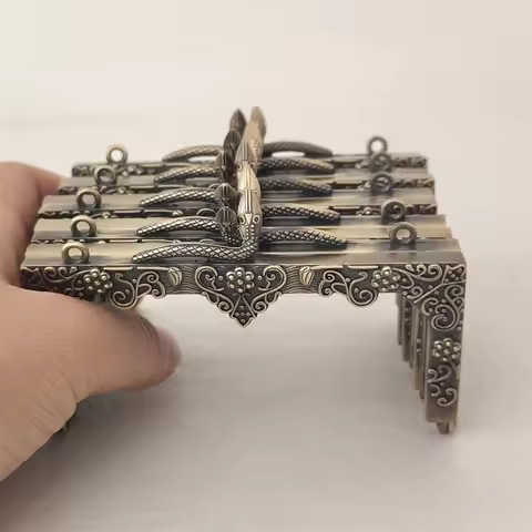 9.5X5 Cm Zinc Brass Sewing Metal Purse Frame Flower Women Handbag Kiss Clasp Bracket DIY Hardware Pu