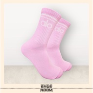PINK LONG SOCKS WITH ALO OLDSCHOOL SPORT MOTIF