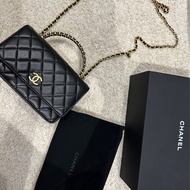 Chanel 提把經典款小羊皮woc