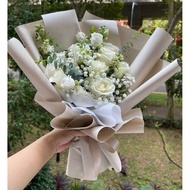 Fresh Flower Bouquet , White Rose, Eustoma, Incana / Huamama