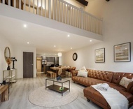 Exclusive Penthouse- 85 Inch Huge TV