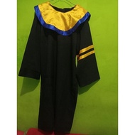 Graduation gown rector/dosen