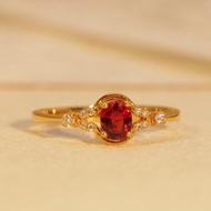 18K金紅寶石徽章戒指 18K Gold Songea Ruby Badge Ring