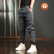 Men's Jogger pants made of smooth khaki with elastic waistband and cuffed hem - Sporty and classy st