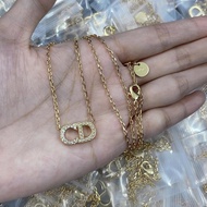 Boutique Necklace CD Ladies Necklace Pearl Diamond Necklace Temperament Super Beautiful