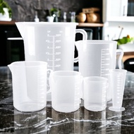 Dispensing measuring cup with capacity of 1 liter, 2 liters, 3 liters, 3.5 liters, 5 liters (No Lid)