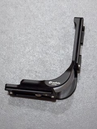 LEOFOTO lpc-r5b L PLATE FOR Canon R5/R6/R6Mark II/R5C CAMERA WITH BATTERY GRIP