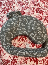 Nursing pillow 哺乳枕 My Best Friend