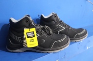 sepatu safety jogger works