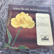 Muzikale Miniaturen Size 7 Inches LP WW9