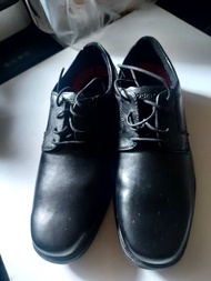 Rockport Taylor Plain Toe 男士皮鞋