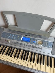 [送琴架等］Yamaha 電子琴 portable Grand DGX-200