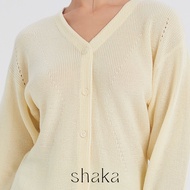 Shaka Corn Cable Knit Cardigan เสื้อคาร์ดิแกนผู้หญิง แขนยาว คอวี คลุมกันหนาว BL-8231202 (AW23)