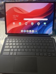 Lenovo 小新平板12.7” 8+128GB 跟原廠lenovo keyboard&筆一套 另+2隻遊戲手掣 +128GB SD 卡（可代裝天馬）