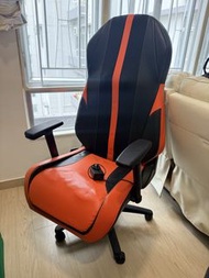 OSIM uThrone 電競椅 橙黑色