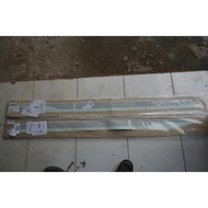 TOYOTA Fortuner 2012-2015 Stiker TRD RH/LH Dark Vehicle PZ046-0KN54/55/56/57 Original