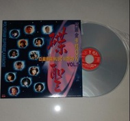 《碟聖 寶麗金卡拉OK Vol. 5 巨星原裝 Music Videos》 12吋 鐳射大影碟 (LD Laser Disc) 保存良好，十分新淨，九成新，巨星原唱 MTV Karaok ，包括 周慧
