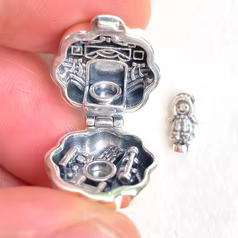 925 sterling silver Polly’s Show Time polly pocket charm for bracelet