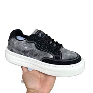 Street stall shoes, clearance shoes, mixed styles, casual shoes, men's shoes, fashionable thick-sole