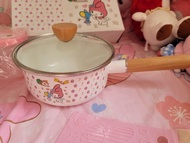 全新 絕版18cm my melody 粉紅色 士多啤梨圖案 煮麵煲 單柄鍋子 連鍋蓋 及 1 melody 煲墊 2人用 電磁爐 / 明火均合用
