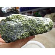 Natural 〈 Large Magnetic Field 〉 Black Jade Raw Ore 4 Pieces 2300g → b147 Magnet Suction