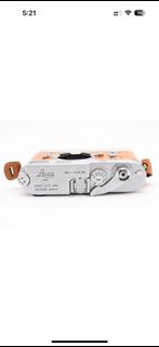 Leica M2 Rangefinder Camera