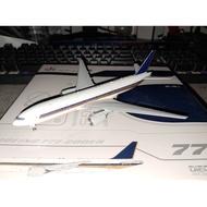 1/400 scale Air New Zealand (ex-Singapore Airlines) Boeing 777-200 (JC Wings)