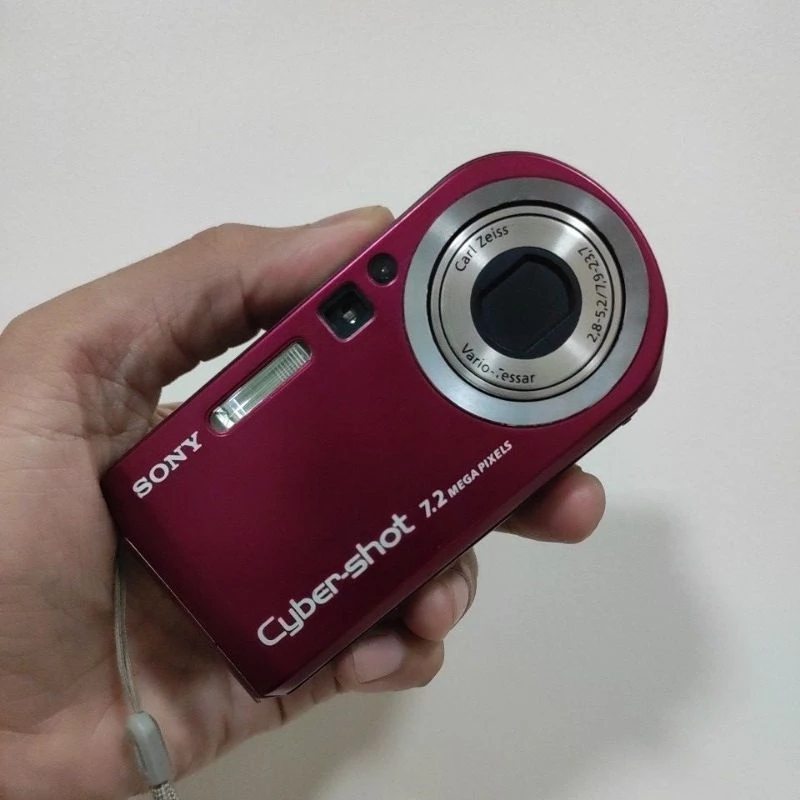 กล้องถ่ายรูปดิจิตอล Sony Cyber-Shot DSC P200