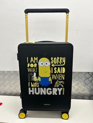 Minions 小黃人 20 吋行李箱； Minions 20 inch luggage for handcarry 56 x 36.5 x 23.5cm