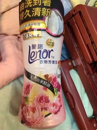 Lenor 蘭諾 衣物芳香豆 甜花石榴香