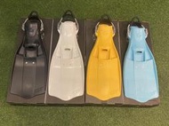 展示品 GULL GT 蛙鞋 潛水 GT 蛙王 彈簧扣 盒子損傷